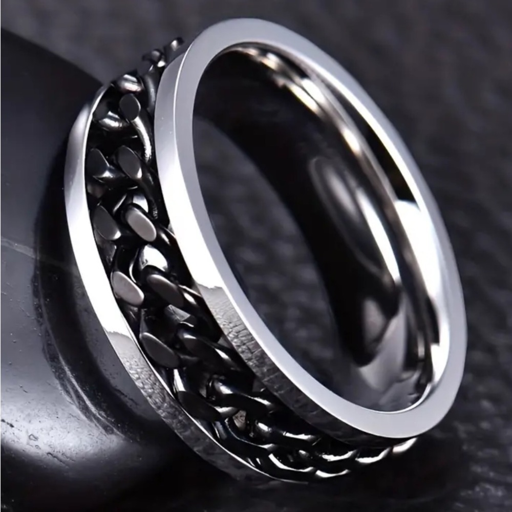 NWT Men's Stainless Steel Chain Spinner Ring
